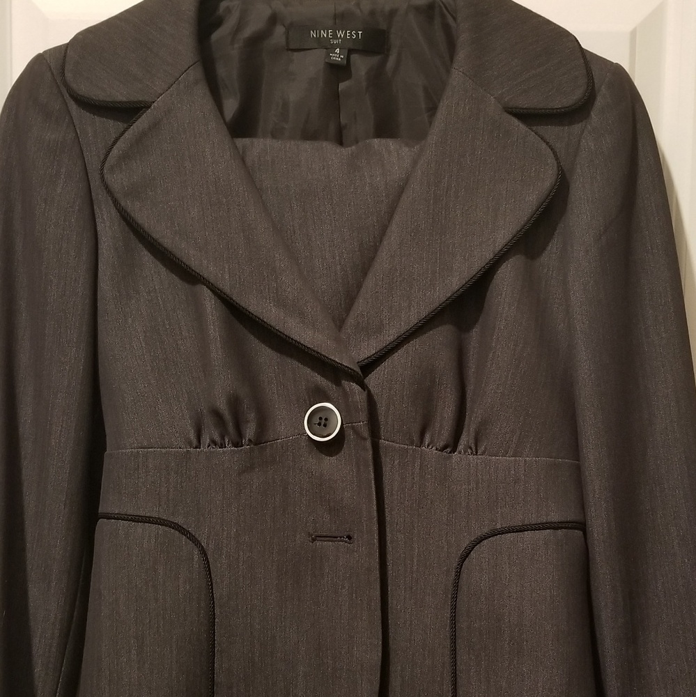 Nine west skirt and matching blazer